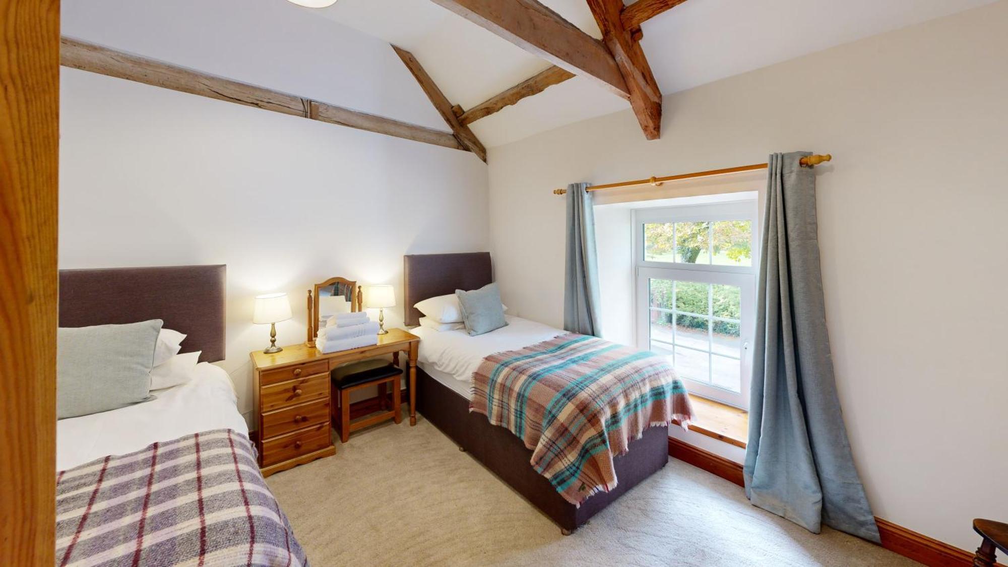 Swansea Valley Holiday Cottages Cilybebyll 외부 사진