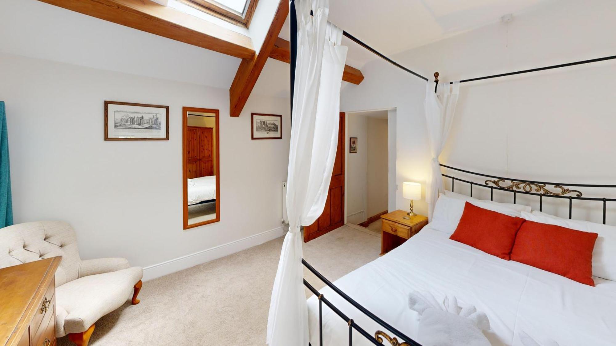 Swansea Valley Holiday Cottages Cilybebyll 외부 사진