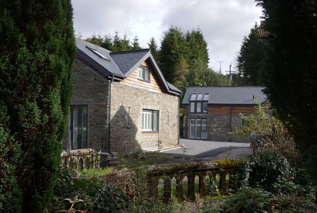 Swansea Valley Holiday Cottages Cilybebyll 외부 사진
