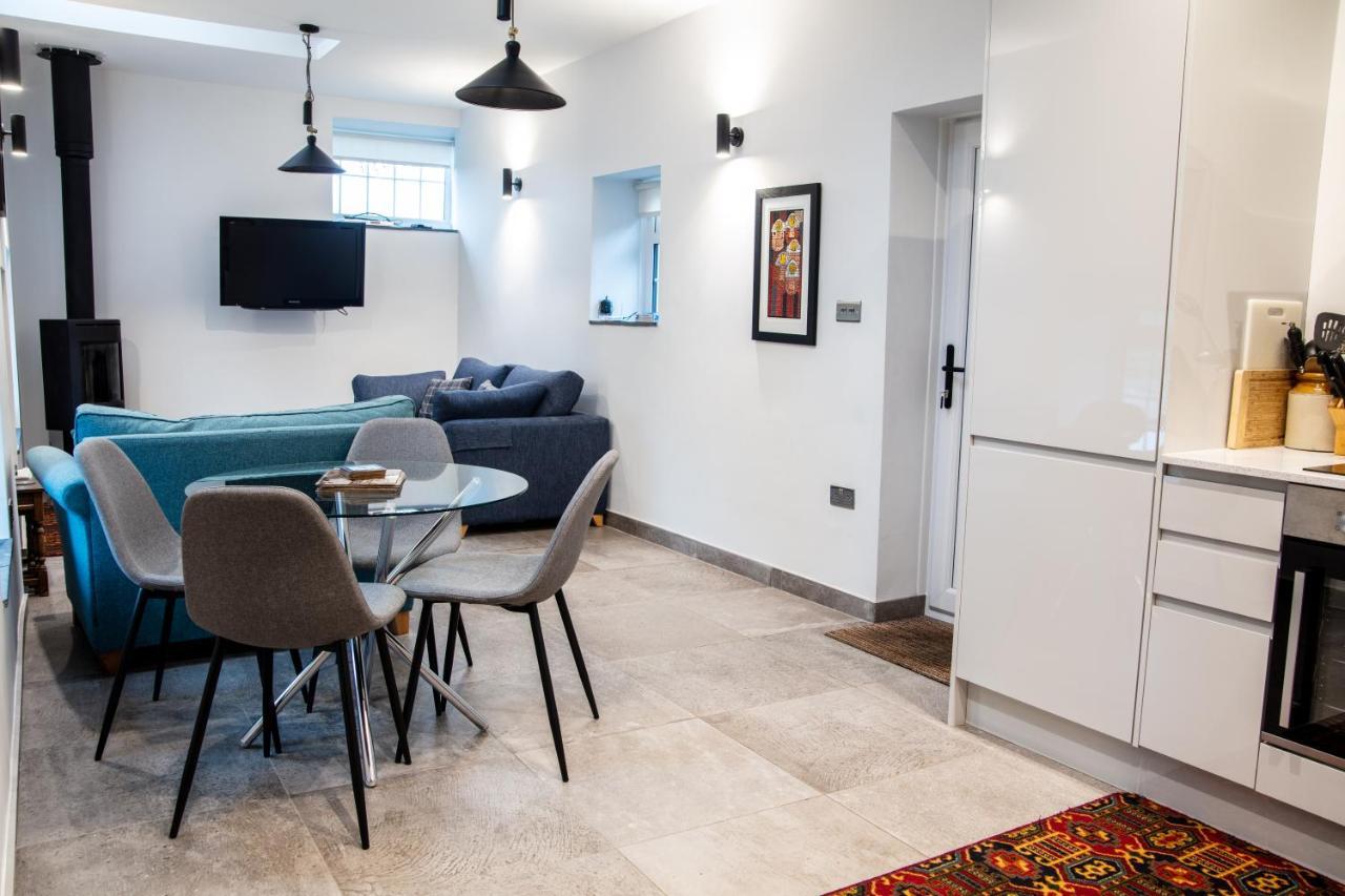 Swansea Valley Holiday Cottages Cilybebyll 외부 사진